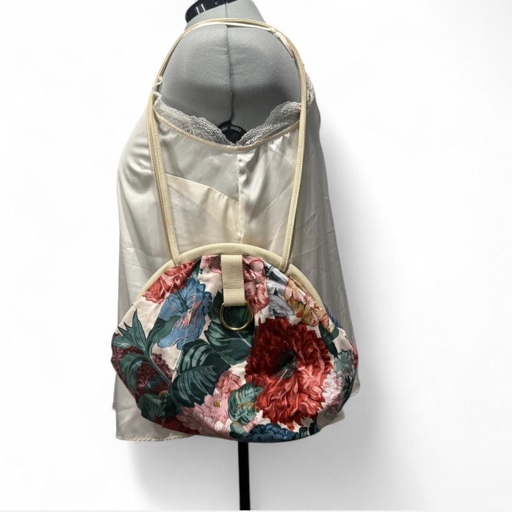Vintage Floral Round Shoulder Bag Cottagecore Frame Purse, Grannycore